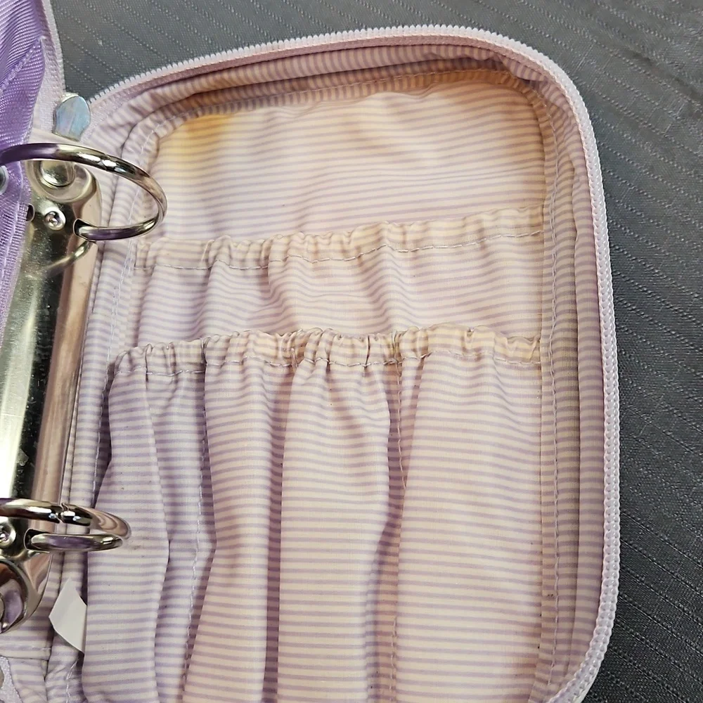TRISH MCEvoy MAKE-UP CASE IN LAVANDER